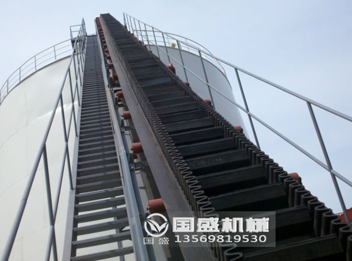 大傾角皮帶機(jī)型號 大傾角皮帶機(jī)型號